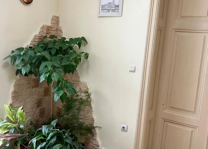 Хостел Rayska Yabalka *